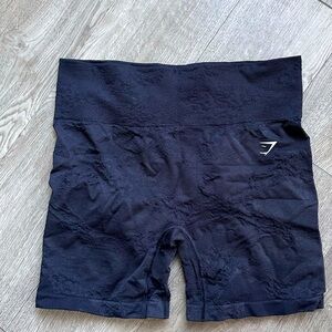 GYM SHARK SHORTS-Black